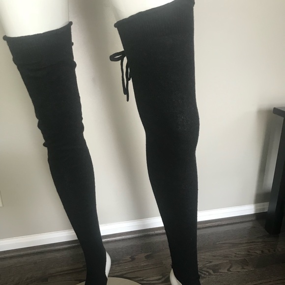 lululemon athletica Accessories - lululemon Allegro legwarmers-heathered black